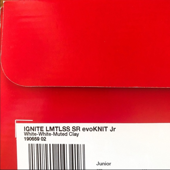 Puma Sneakers - Picture 6 of 7